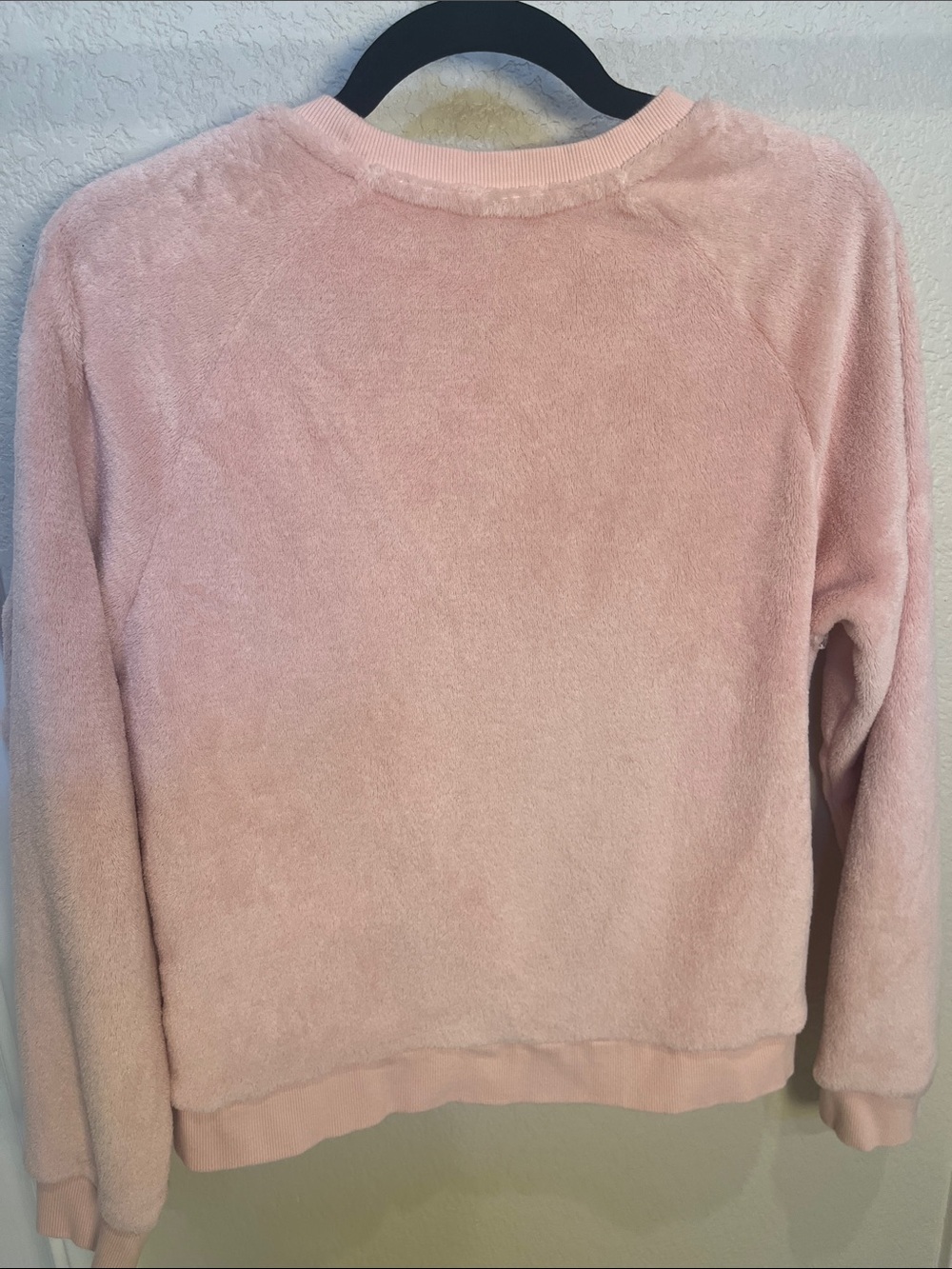 Pusheen Pink plush soft crew neck Sweater medium So Lazy can’t move - Picture 3 of 5
